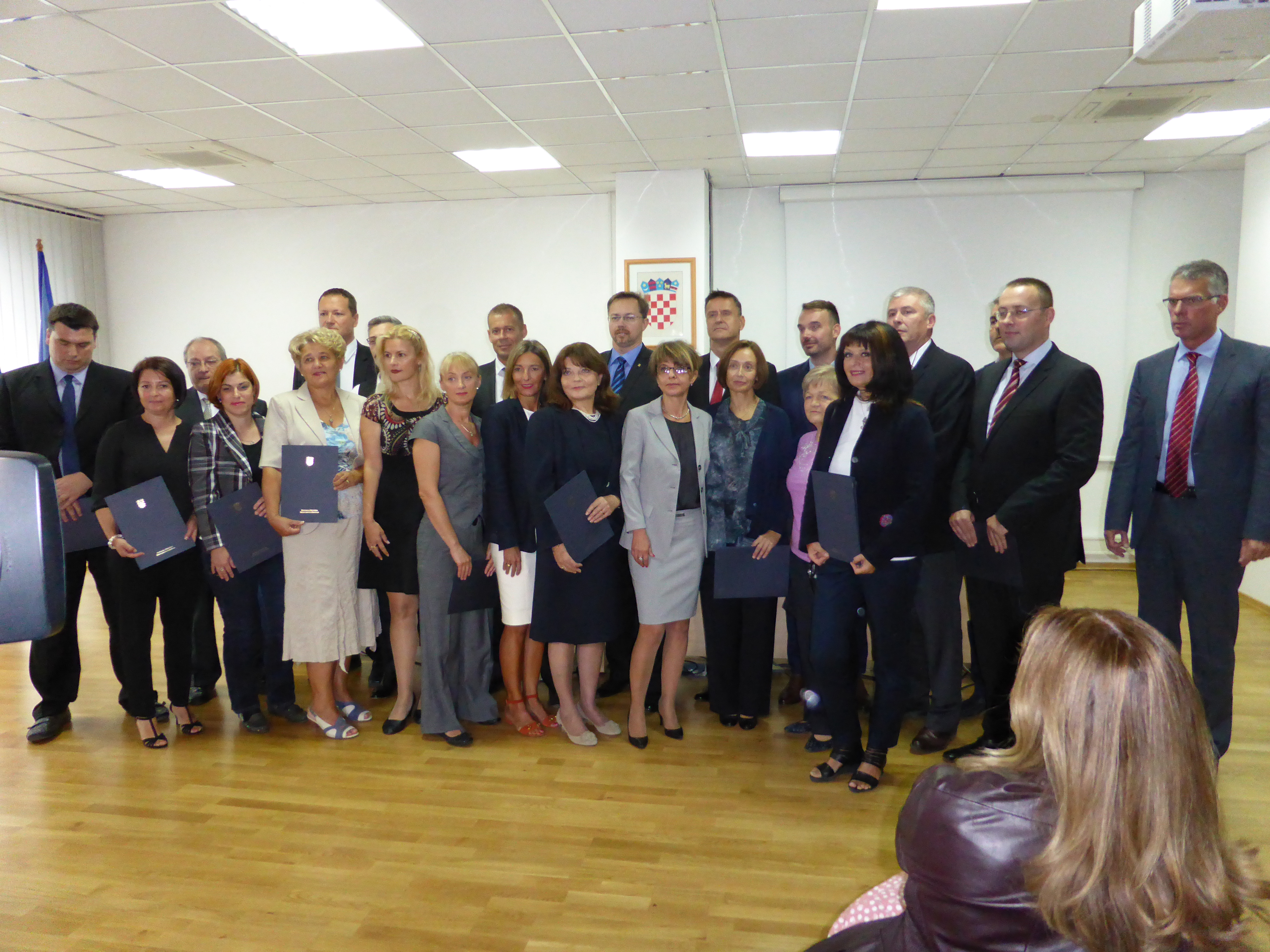 Slika /Vijesti/2015/nagrade liječnicima.JPG